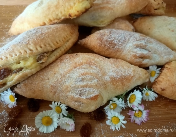 Слойки с творожно-заварным кремом 