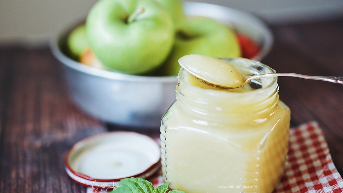 Яблочное пюре