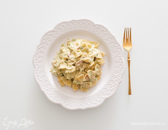 Фарфалле с цветной капустой и тунцом Фарфалле с цветной капустой и тунцом