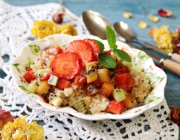 Киноа с кокосовым молоком и клубникой Киноа с кокосовым молоком и клубникой