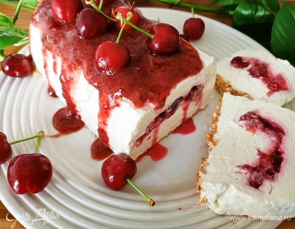 Йогуртовый десерт с черешней 