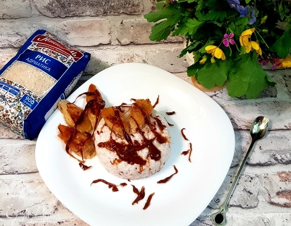 Рисовый пудинг на кокосовом молоке с карамелью Рисовый пудинг на кокосовом молоке с карамелью