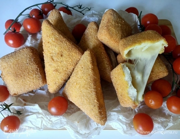 Моцарелла в кляре Моцарелла в кляре