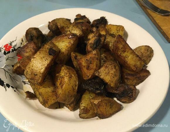 Жареный картофель с грибами Жареный картофель с грибами