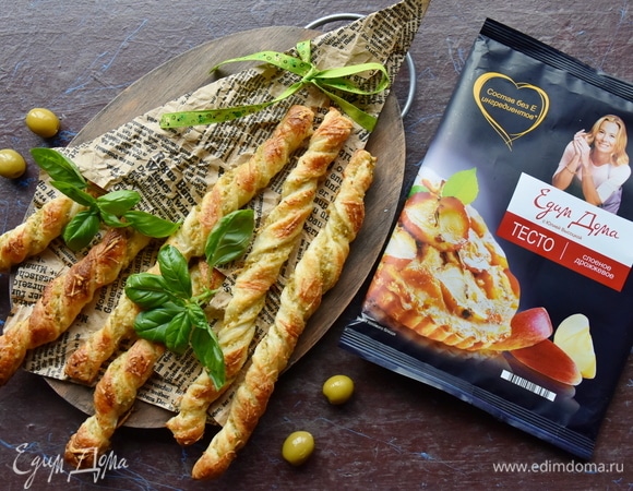 Слоеные палочки в средиземноморском стиле