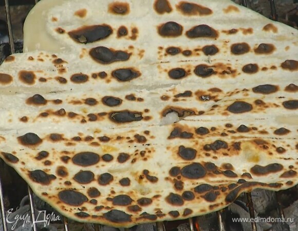 Домашние лепешки на гриле Домашние лепешки на гриле