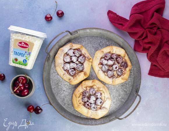 Мини-галеты с творогом и вишней Мини-галеты с творогом и вишней