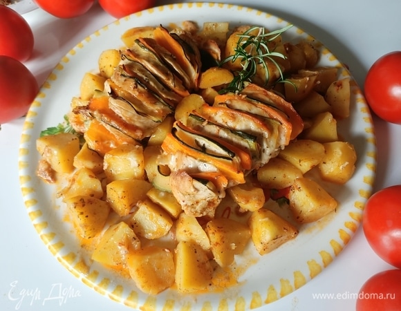 Куриное филе «гармошка» с картофелем Куриное филе «гармошка» с картофелем