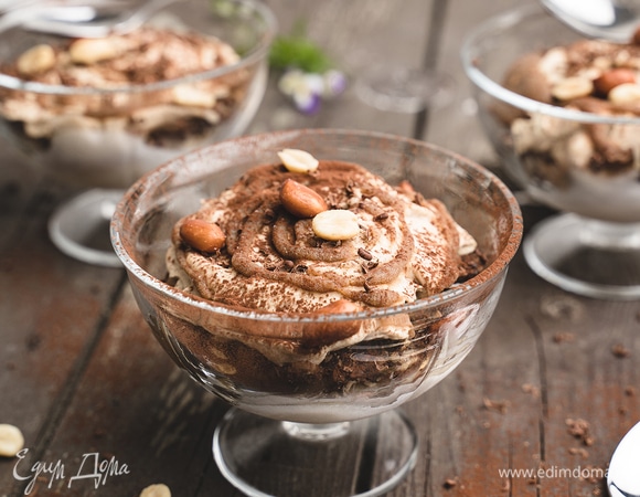 Торт-мороженое с арахисом Торт-мороженое с арахисом