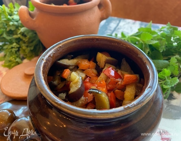 Жаркое в горшочках Жаркое в горшочках