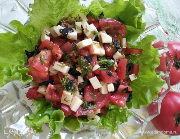 Тартар из помидоров с соусом ткемали Тартар из помидоров с соусом ткемали