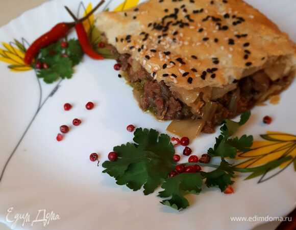 Пирог с пряной начинкой
