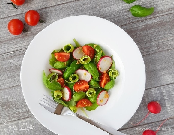 Овощной салат с медово-горчичной заправкой