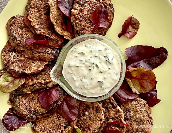 Оладьи из свекольной ботвы