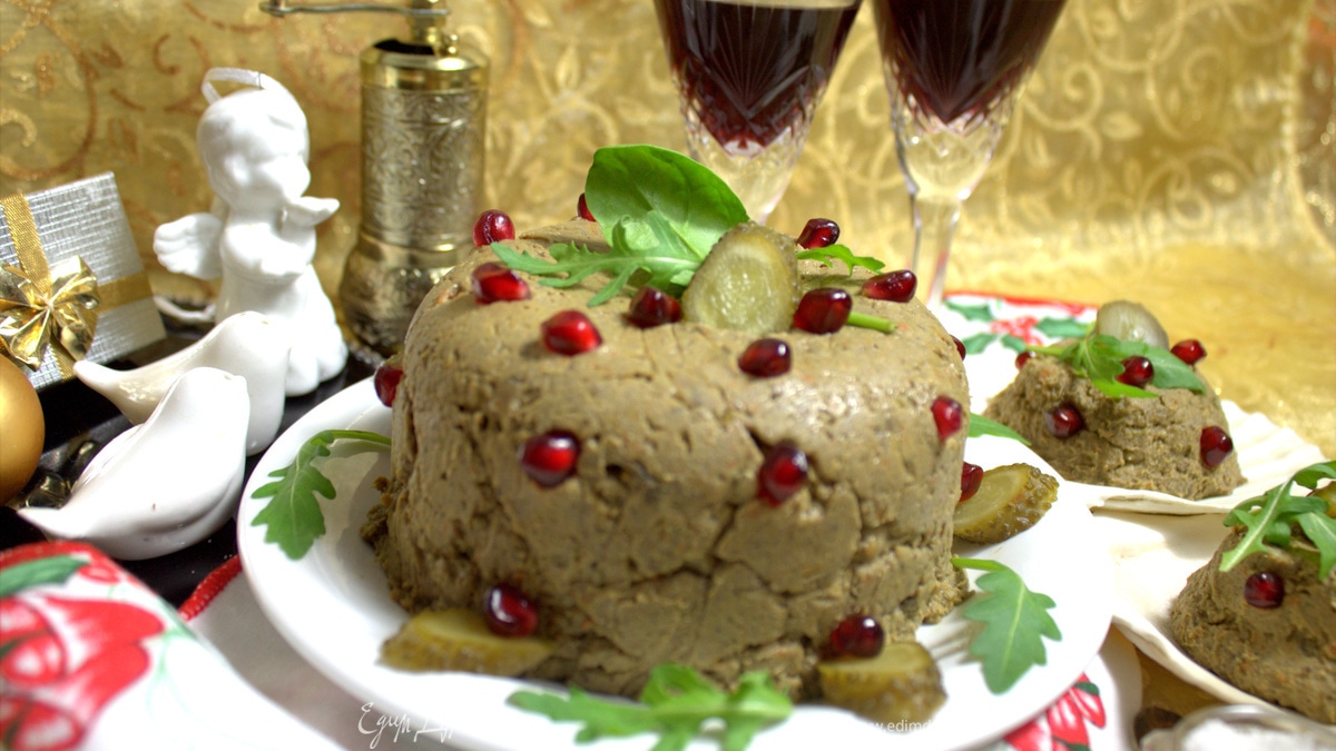 Печеночный паштет с запеченными овощами