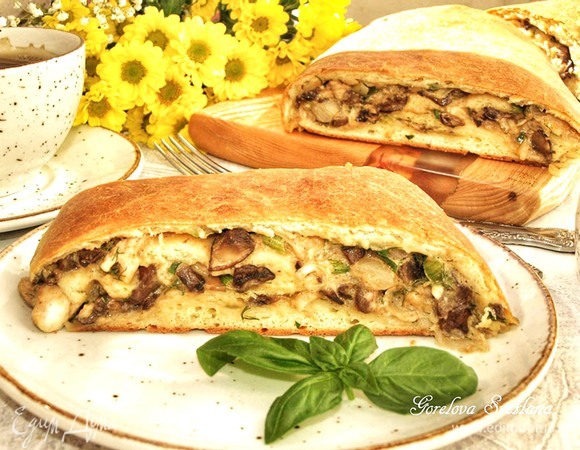 Рулет с курицей и грибами Рулет с курицей и грибами