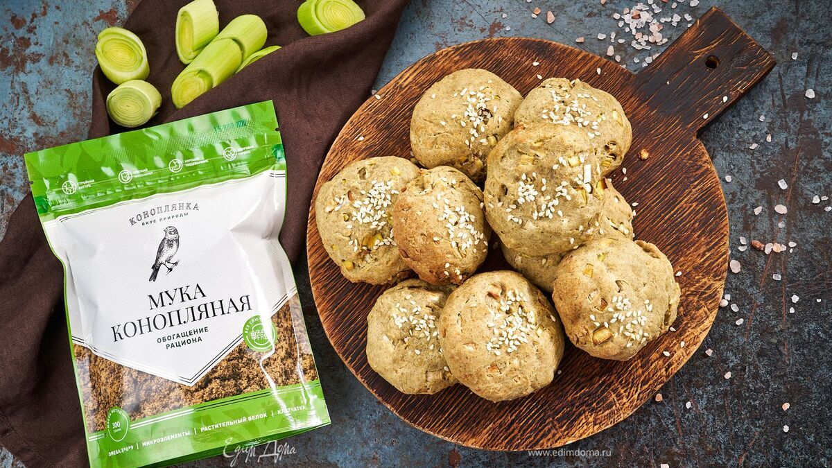 Сырные булочки с луком-пореем