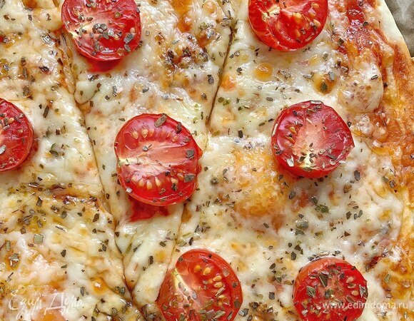 Пиццетта на домашнем бездрожжевом тесте Пиццетта на домашнем бездрожжевом тесте