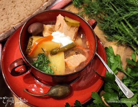 Рыбный суп по мотивам солянки