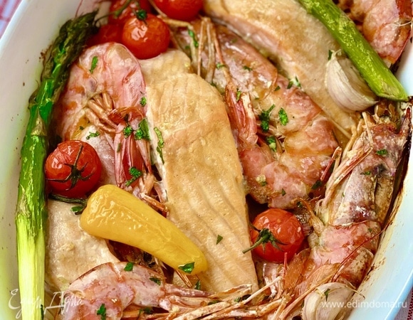 Запеченная семга с лангустинами