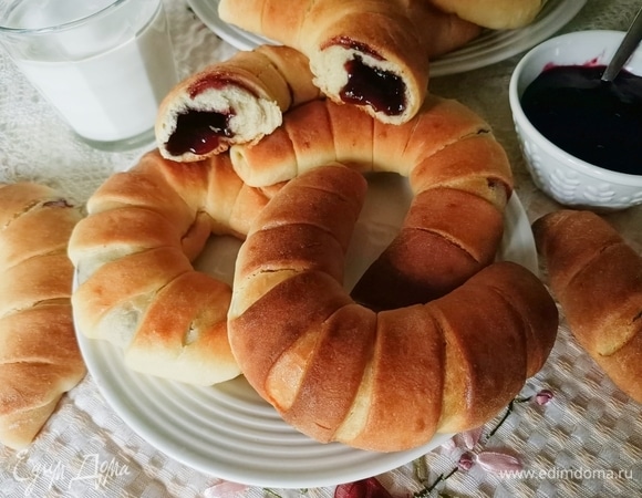 Йогуртовые булочки с вареньем 