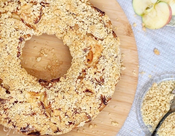 Кекс с яблоками и штрейзелем Кекс с яблоками и штрейзелем