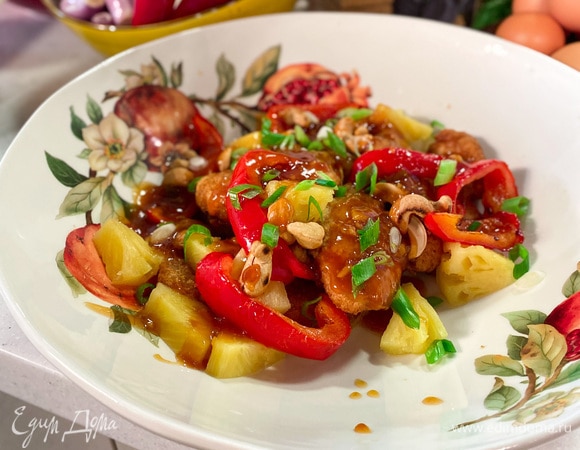 Куриные «наггетсы» с ананасами и азиатским соусом Куриные «наггетсы» с ананасами и азиатским соусом