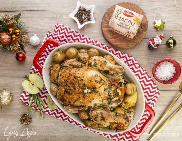 Курица, запеченная в духовке с яблоками