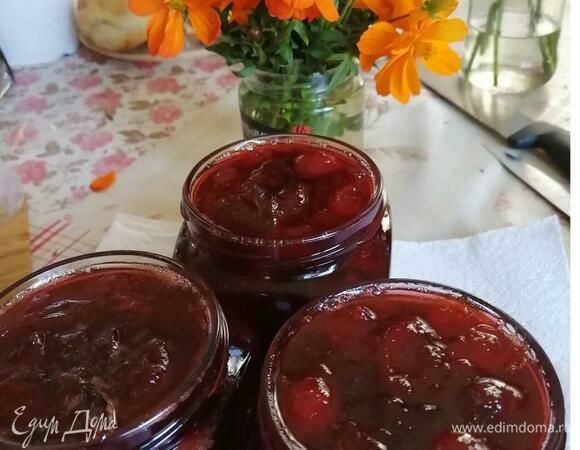 Жареное варенье из алычи