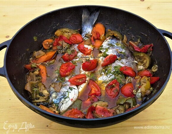 Рыба по-восточному на овощной подушке Рыба по-восточному на овощной подушке