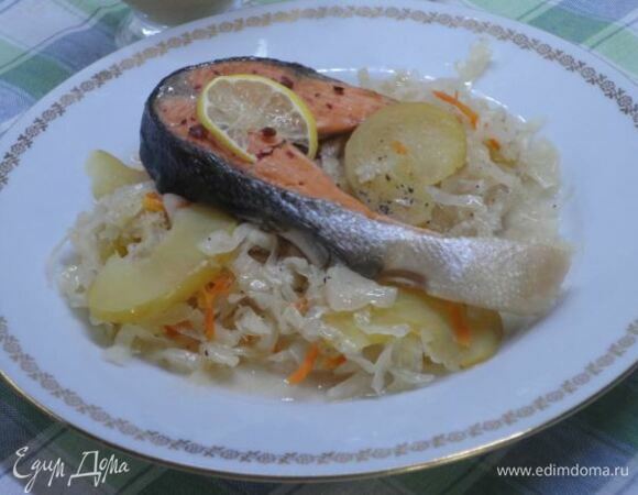 Рыба на квашеной капусте