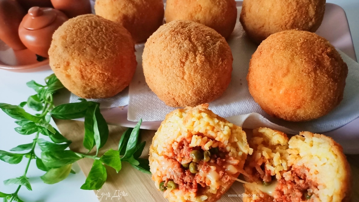 Аранчини с мясным рагу