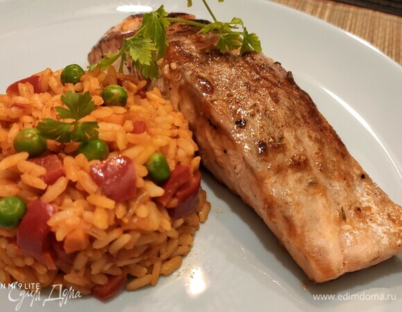 Рис «Джувеч» с глазированным лососем Рис «Джувеч» с глазированным лососем