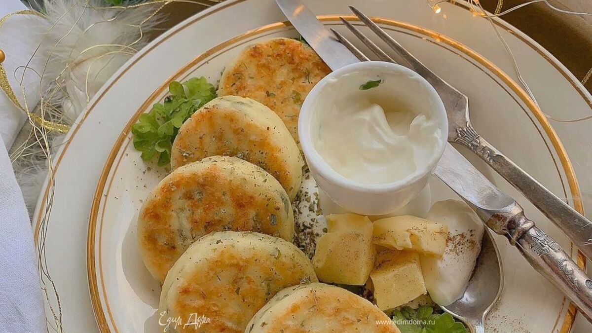 Сырники с зеленью и сыром