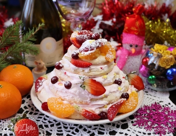 Торт «Новогодняя Павлова» Торт «Новогодняя Павлова»