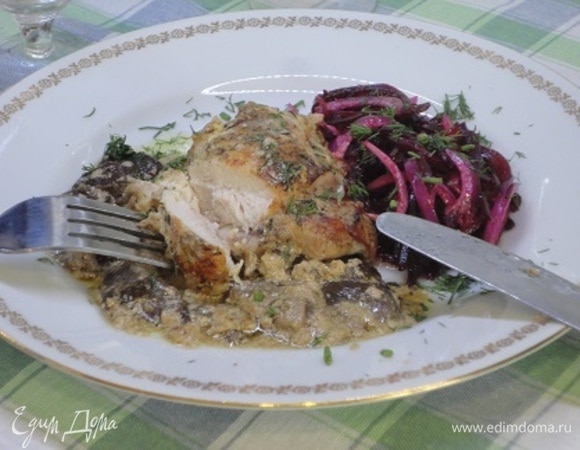 Курица в горчично-сливочном соусе с грибами