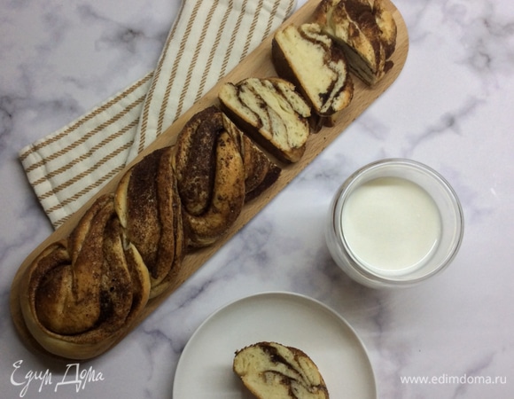 Плетенка с корицей Плетенка с корицей