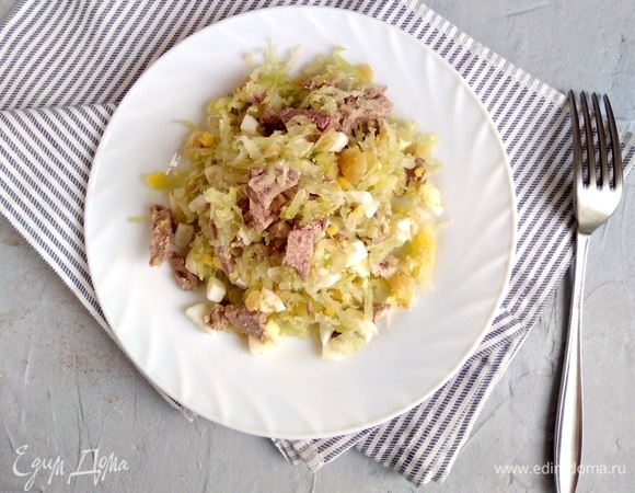 Салат с зеленой редькой и мясом