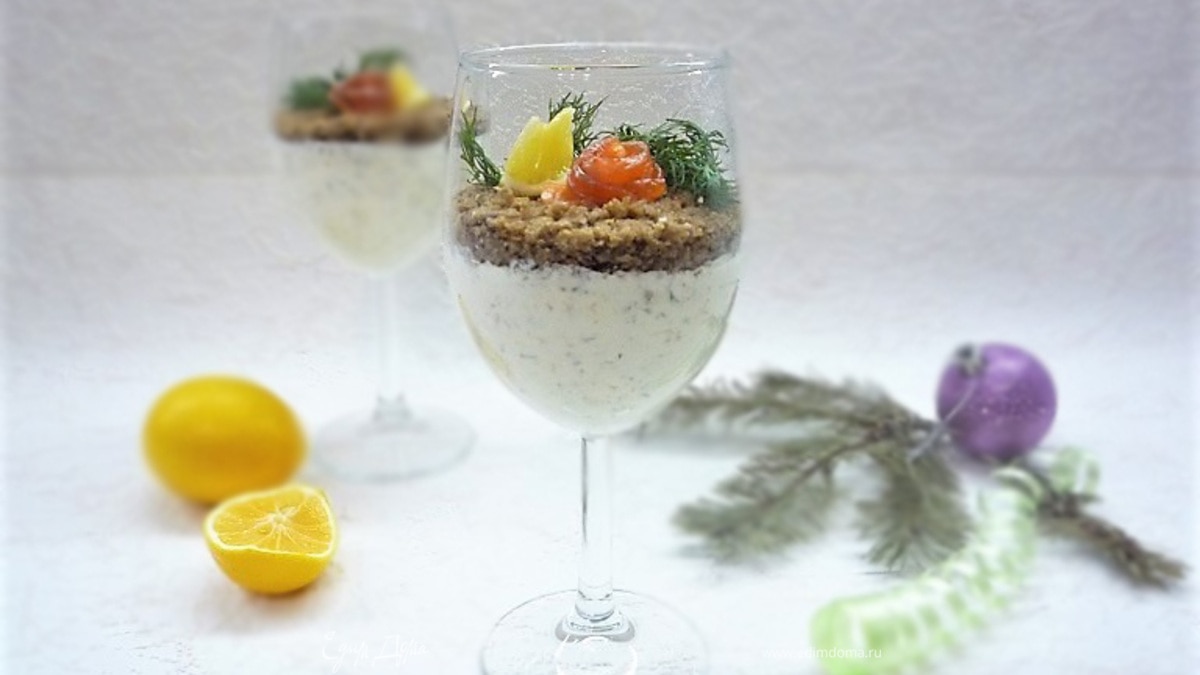 Чизкейк с красной рыбой и специями