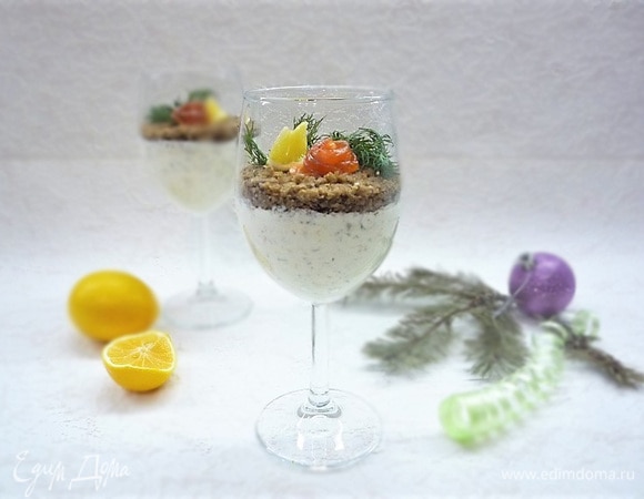 Чизкейк с красной рыбой и специями