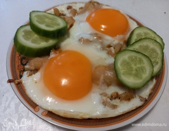 Яичница с тыквой и цветной капустой