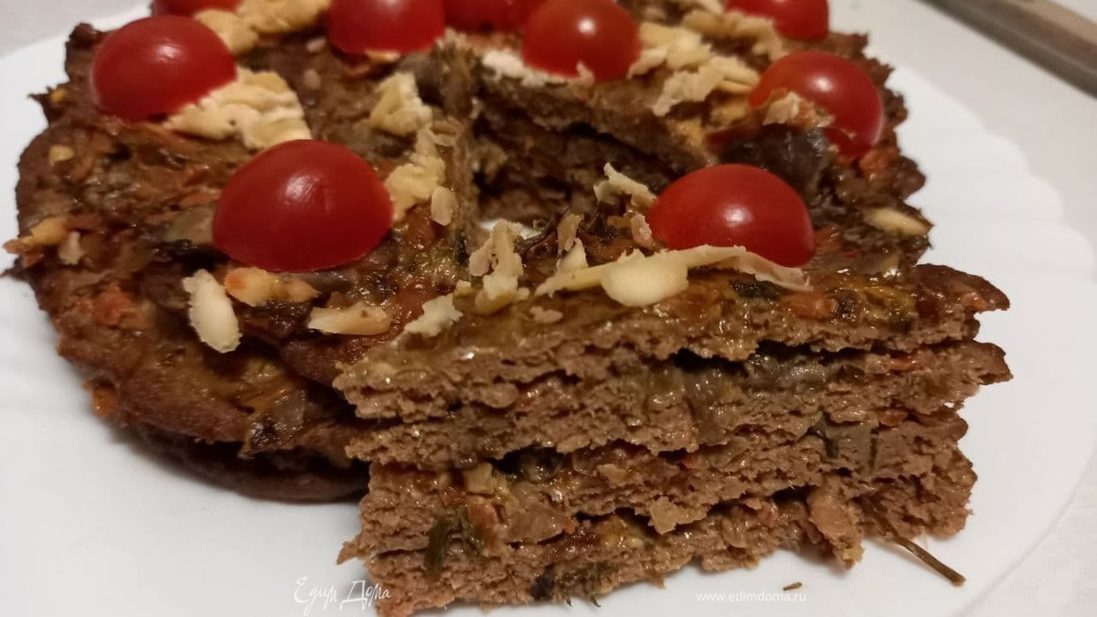 Печеночный торт с шампиньонами