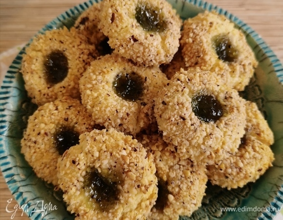 Ореховое печенье с джемом