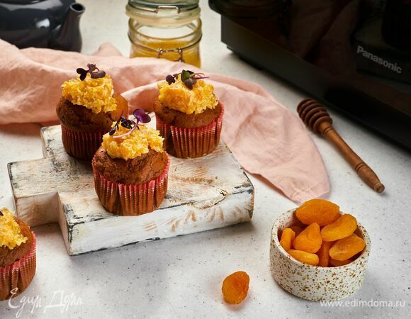 Вегетарианские кабачковые маффины с кокосовым кремом Вегетарианские кабачковые маффины с кокосовым кремом