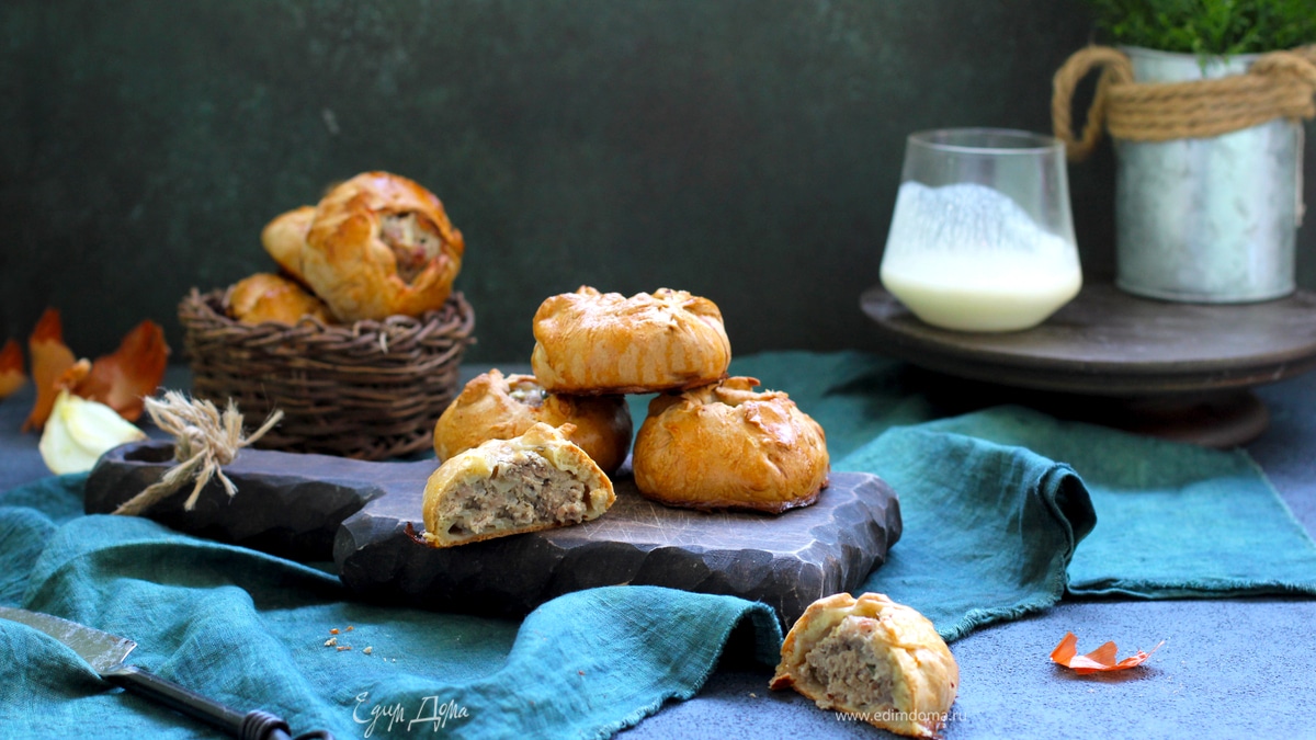 Пирожки с мясом на кефирном тесте