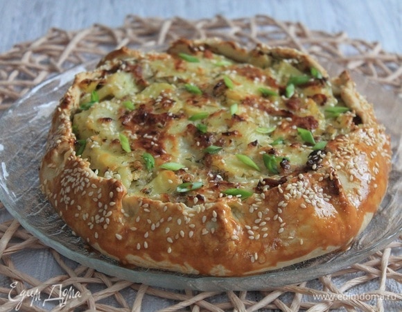 Галета с картофелем, беконом и сыром Галета с картофелем, беконом и сыром