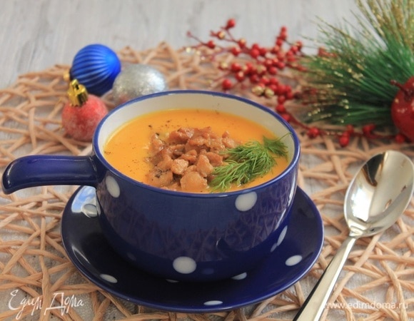 Тыквенный суп-пюре с курицей Тыквенный суп-пюре с курицей