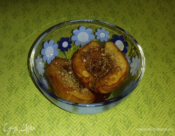 Груша, запеченная с кофе, медом и семечками