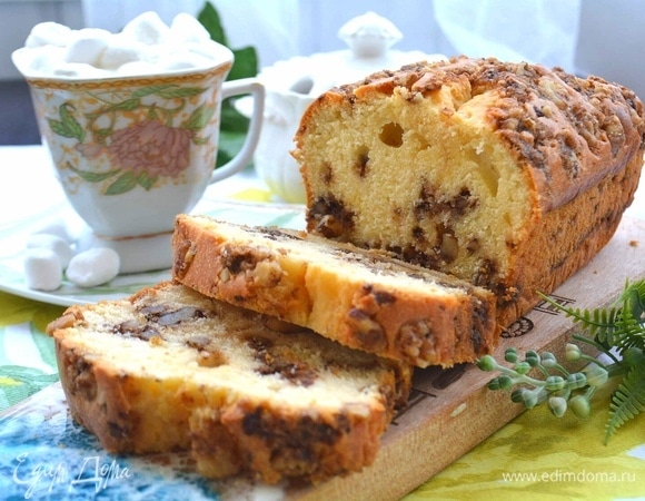 Кекс с орехово-кофейной прослойкой