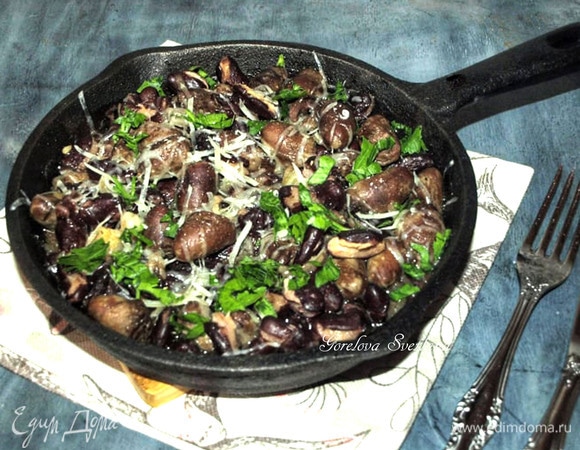 Куриные сердечки с фасолью Куриные сердечки с фасолью